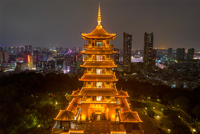 預(yù)算爆了？古建筑亮化這么做比較省