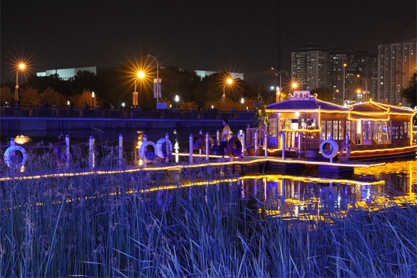 河道景觀照明設(shè)計(jì)用燈光改善環(huán)境